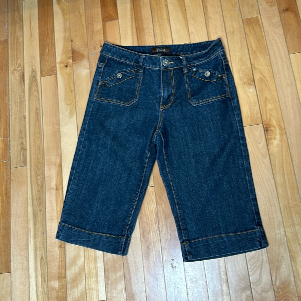 Yuva capris